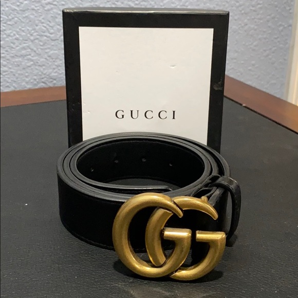 Gucci Accessories - Gucci iconic black leather belt with box GG used